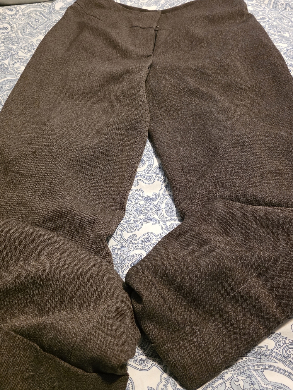4/$67 Deal! Anne Klein Wide Leg Cuffed Brown Dress Pants
